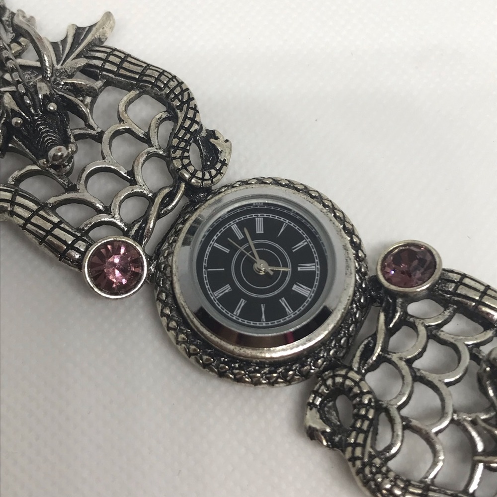 Dragon Watch